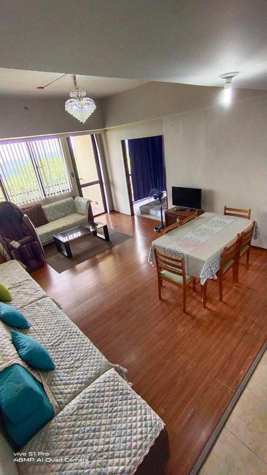 Splendido Tagagtay Taal Lake Staycation Free Parking Netflix No Free Pool Tagaytay City Exterior foto